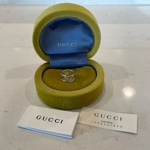 Gucci interlocking G sterling silver ring